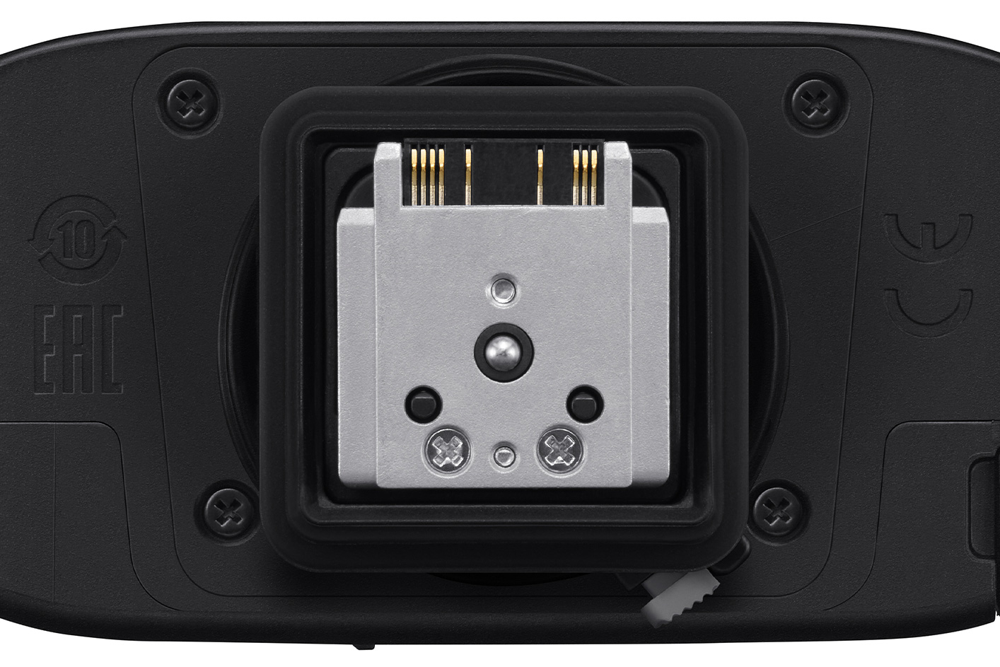 Bilde av skofot i metall med robust sideramme under blitsen