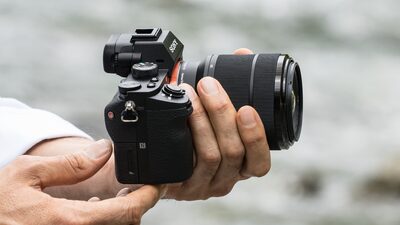 Fullformatkamera med femakset bildestabilisering | ILCE-7M2 | Sony