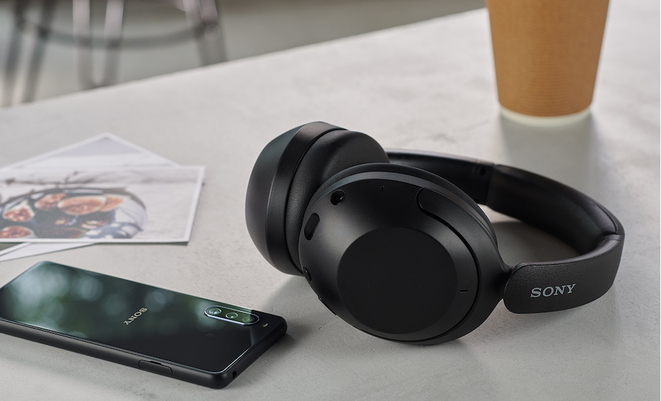SONY ワイヤレスヘッドホン ブラックWH-XB910N WH-XB910N – trådløse hodetelefoner med støyreduksjon | Sony Norway